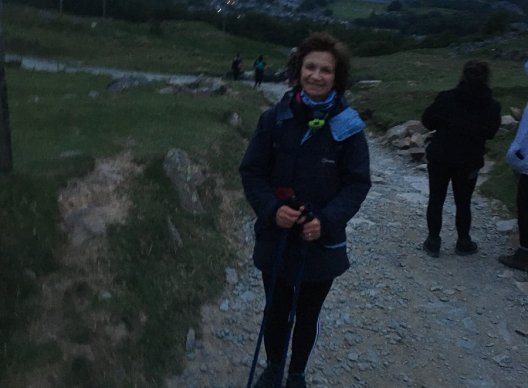Sandra climbs Snowden
